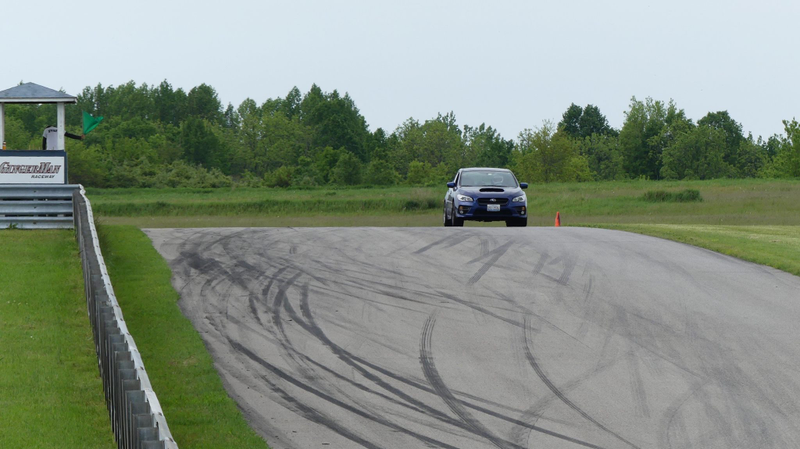 Illustration for article titled Gingerman Track Day Photo Dump!